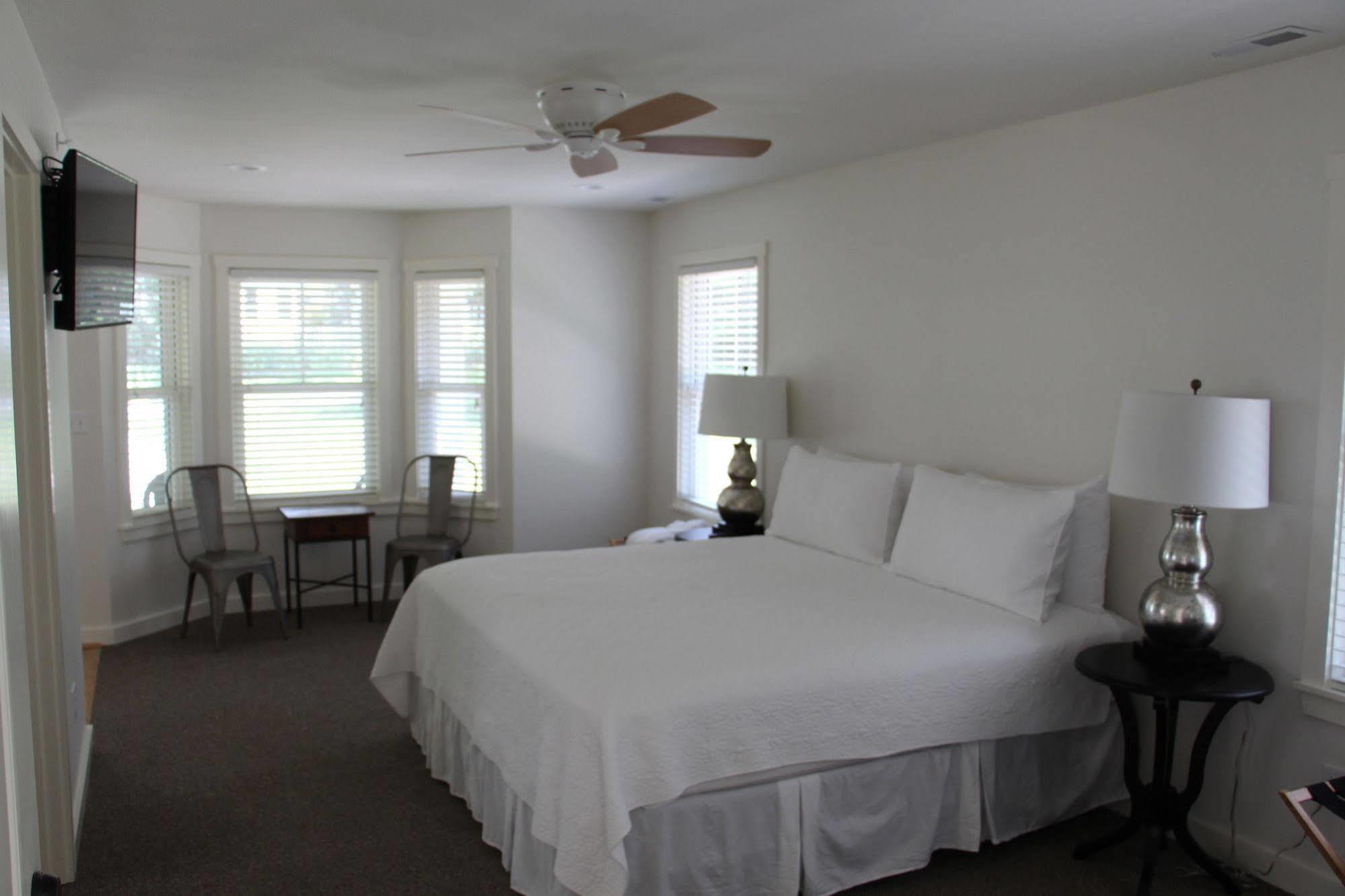 فندق Cedar Creek New Haven المظهر الخارجي الصورة
